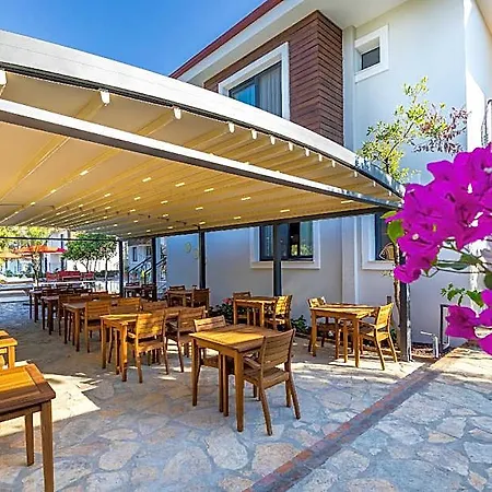 Elizya Selimiye Butik 马尔马里斯